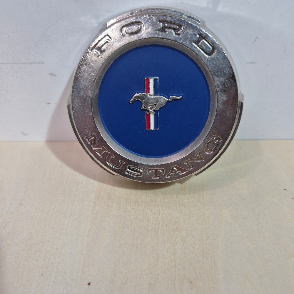 Ford Mustang Metal Wall Sign Plaque Blue Silver Tri-Bar Pony Logo 4.5 Inch Round